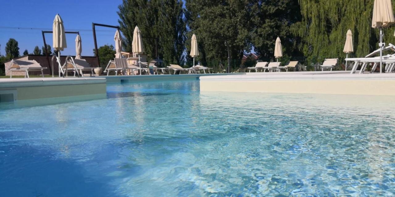 Agriturismo I Bosconi チェゼーナ エクステリア 写真